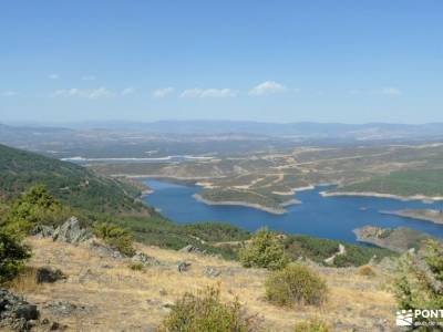 Embalse de El Atazar: Cerro de la Cabeza hacer trekking rutas gps senderismo rutas senderismo gps ru
